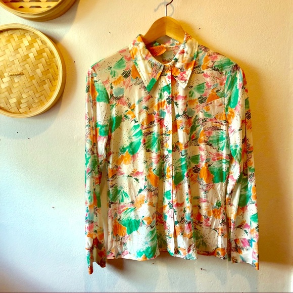 Tops - Vintage patterned button down